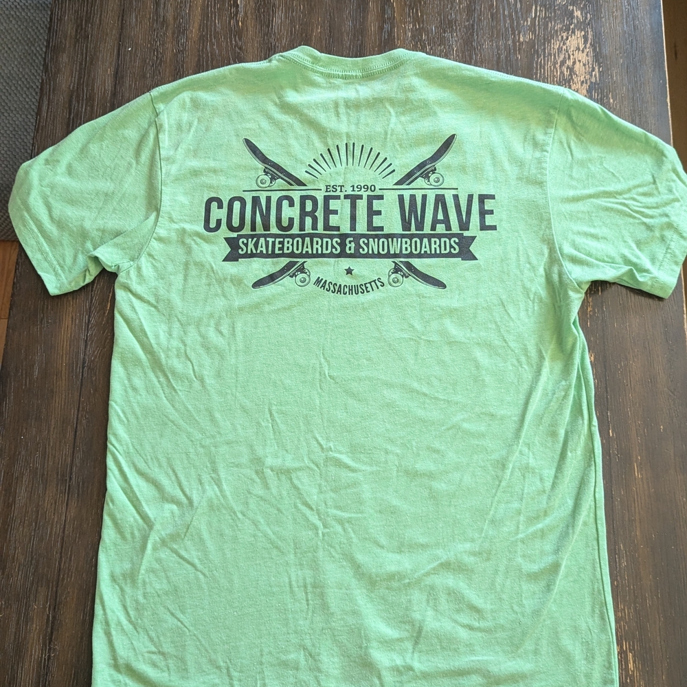 Green Graphic Short Sleeve Tee